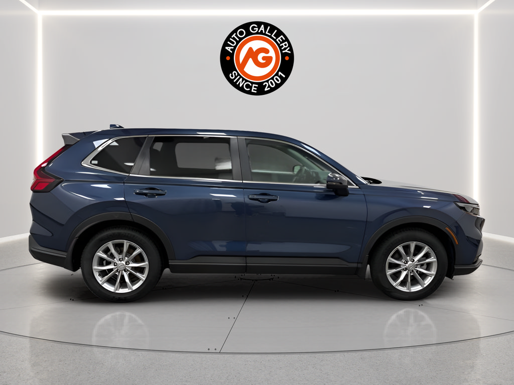 Used 2025 Honda CR-V EX image 2