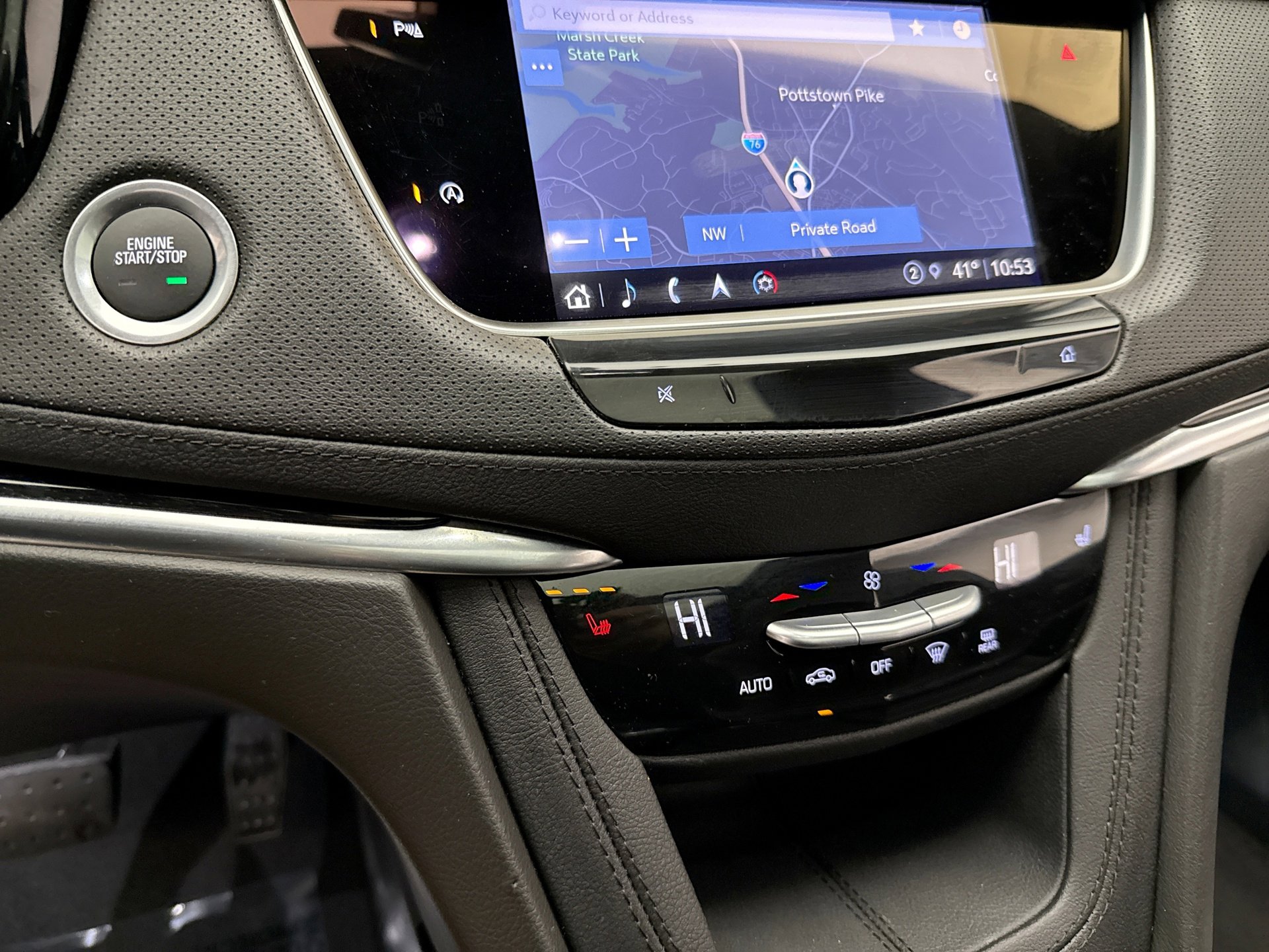 Used 2025 Cadillac XT5 Premium Luxury image 22