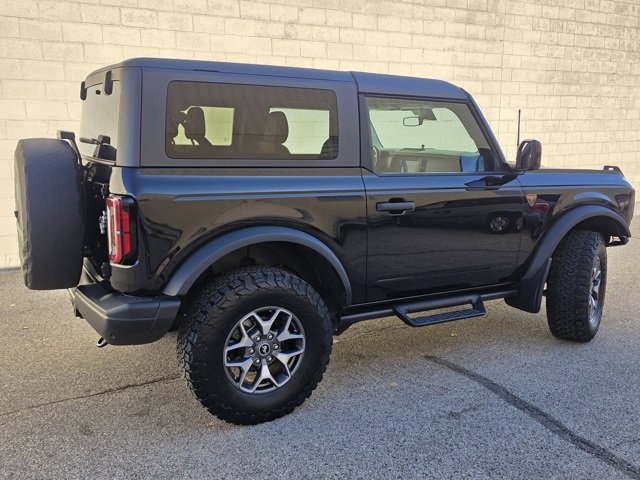 Used 2023 Ford Bronco Badlands image 5