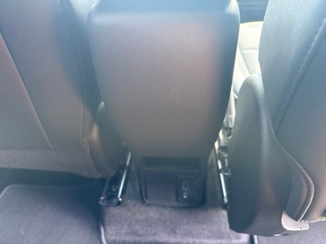 Used 2023 Buick Encore GX Select w/ Sport Touring Package FWD image 18