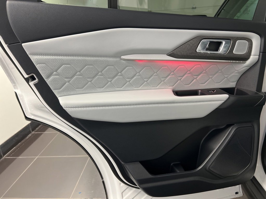 New 2026 Ford Explorer Platinum w/ LUX Leather Package image 36