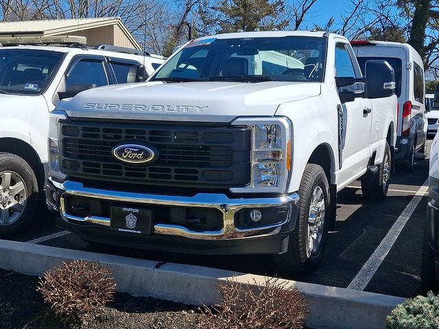 Used 2024 Ford F250 XL w/ XL Chrome Package image 3