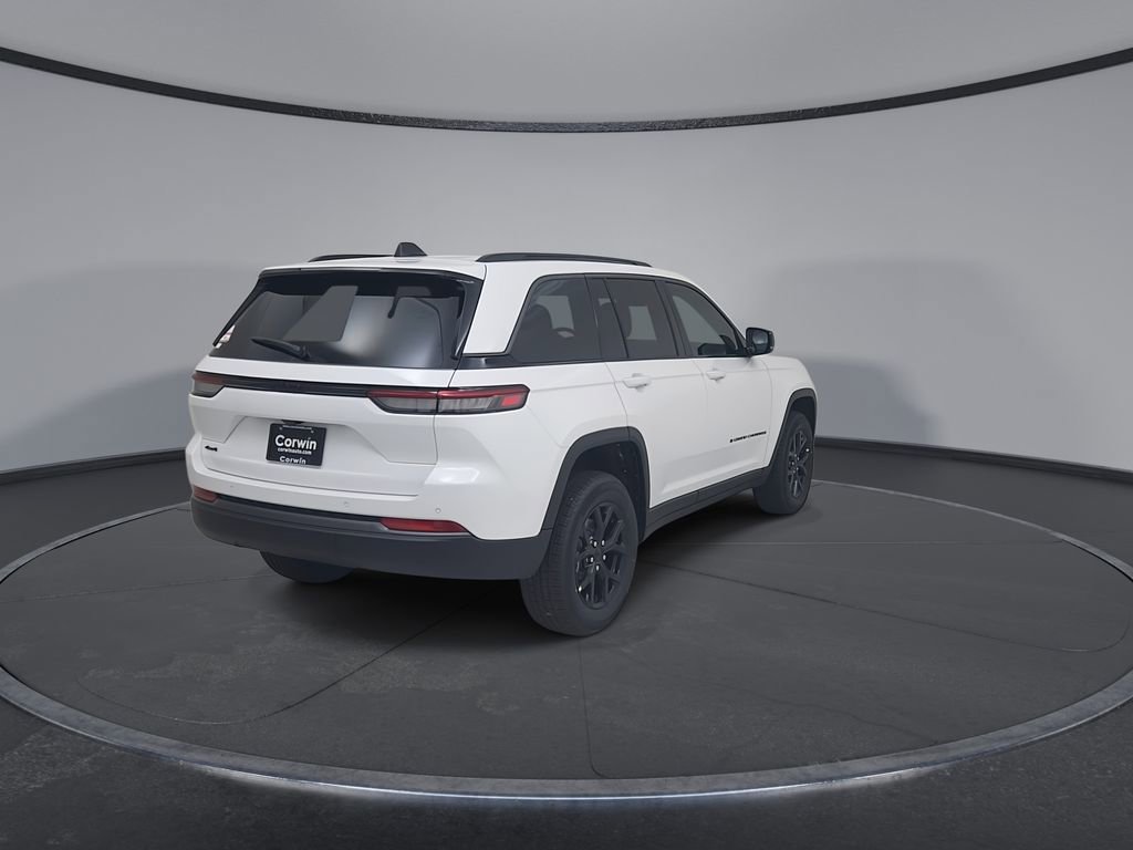 New 2026 Jeep Grand Cherokee Laredo image 13