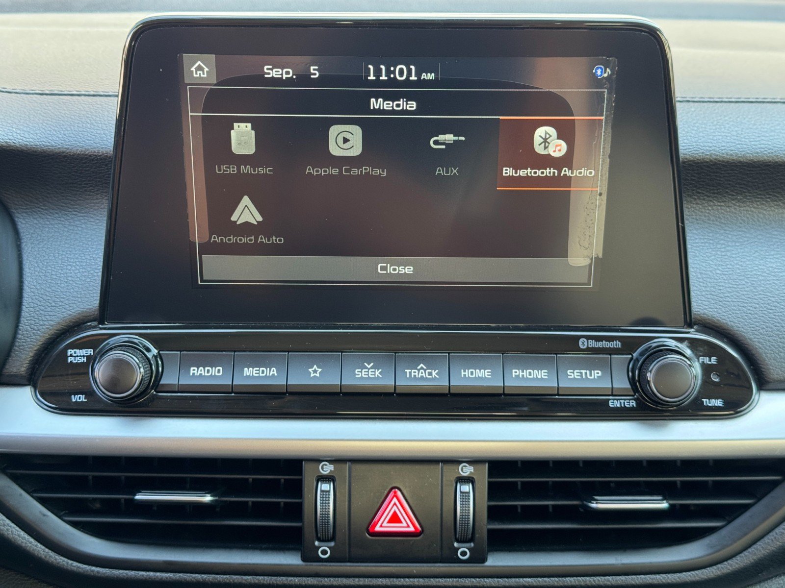 Used 2021 Kia Forte LXS FWD image 22