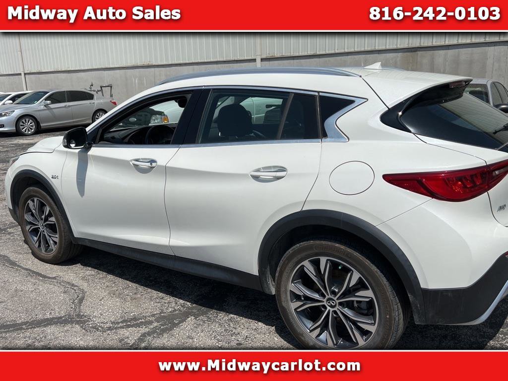 Used 2018 INFINITI QX30 Premium w/ Cargo Package