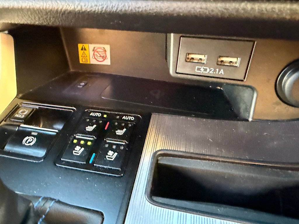 Used 2021 Lexus RX 450h F Sport image 25