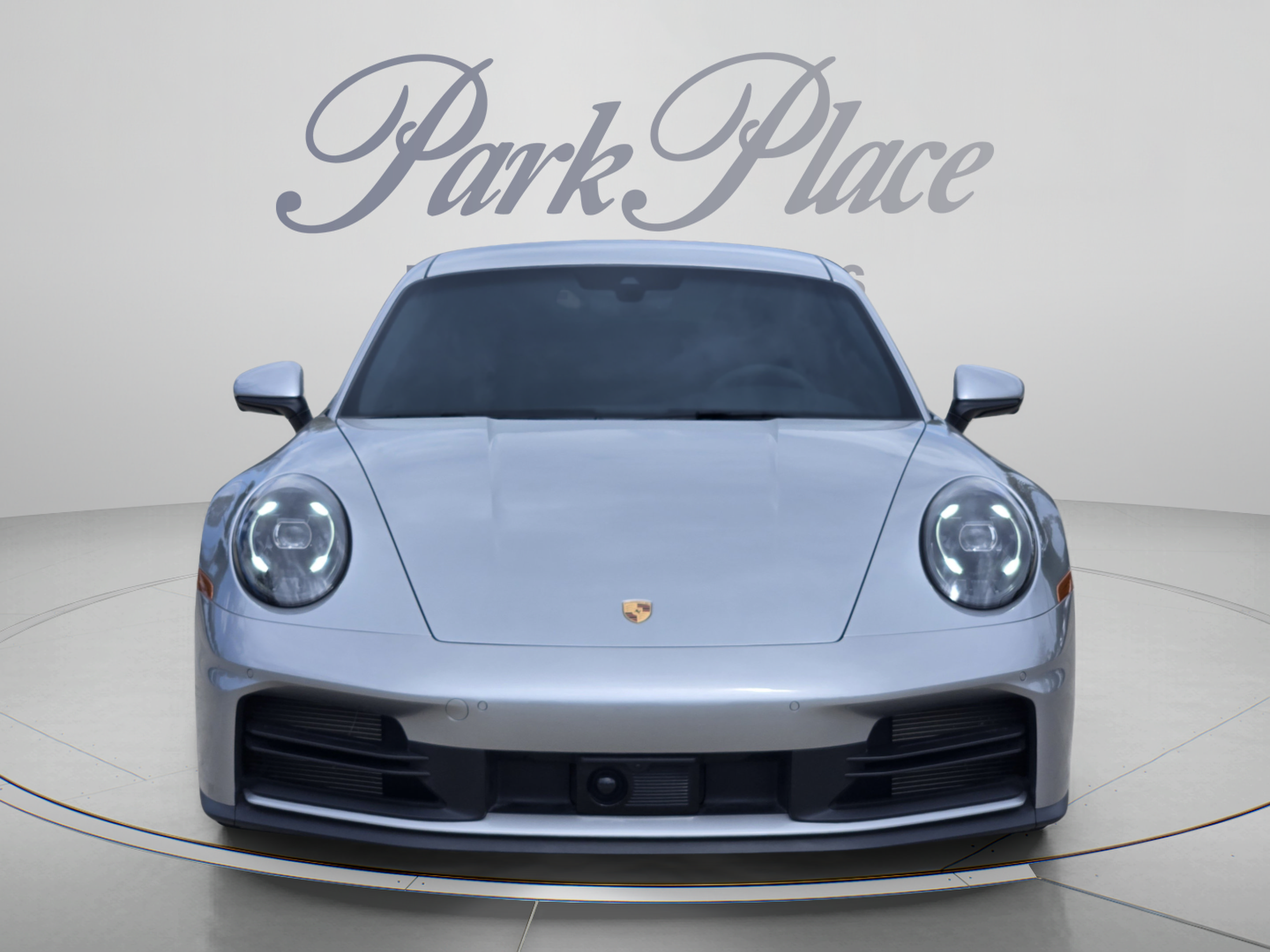Used 2025 Porsche 911 Carrera RWD image 6