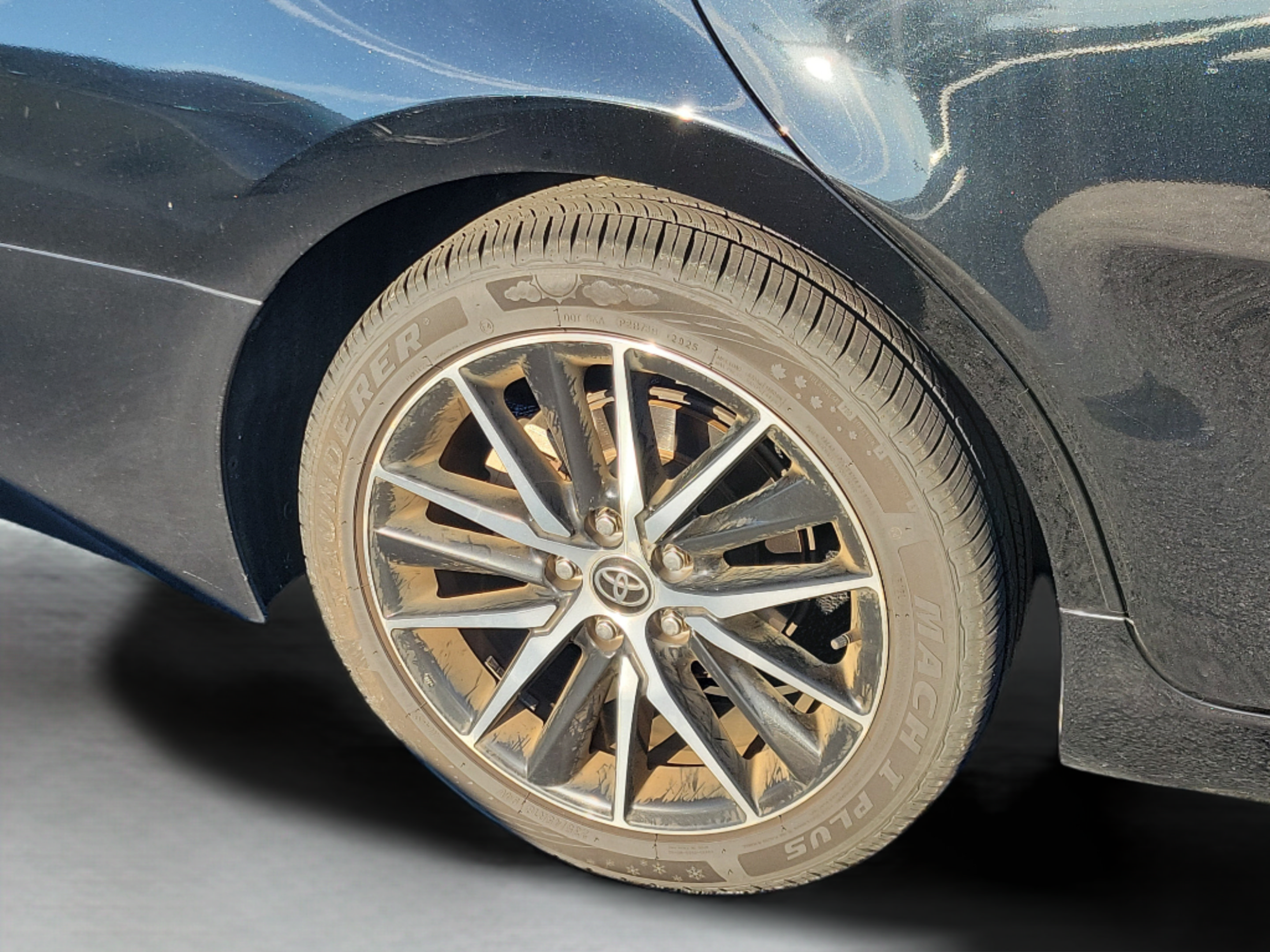 Used 2022 Toyota Camry SE w/ Audio Upgrade Package FWD image 20