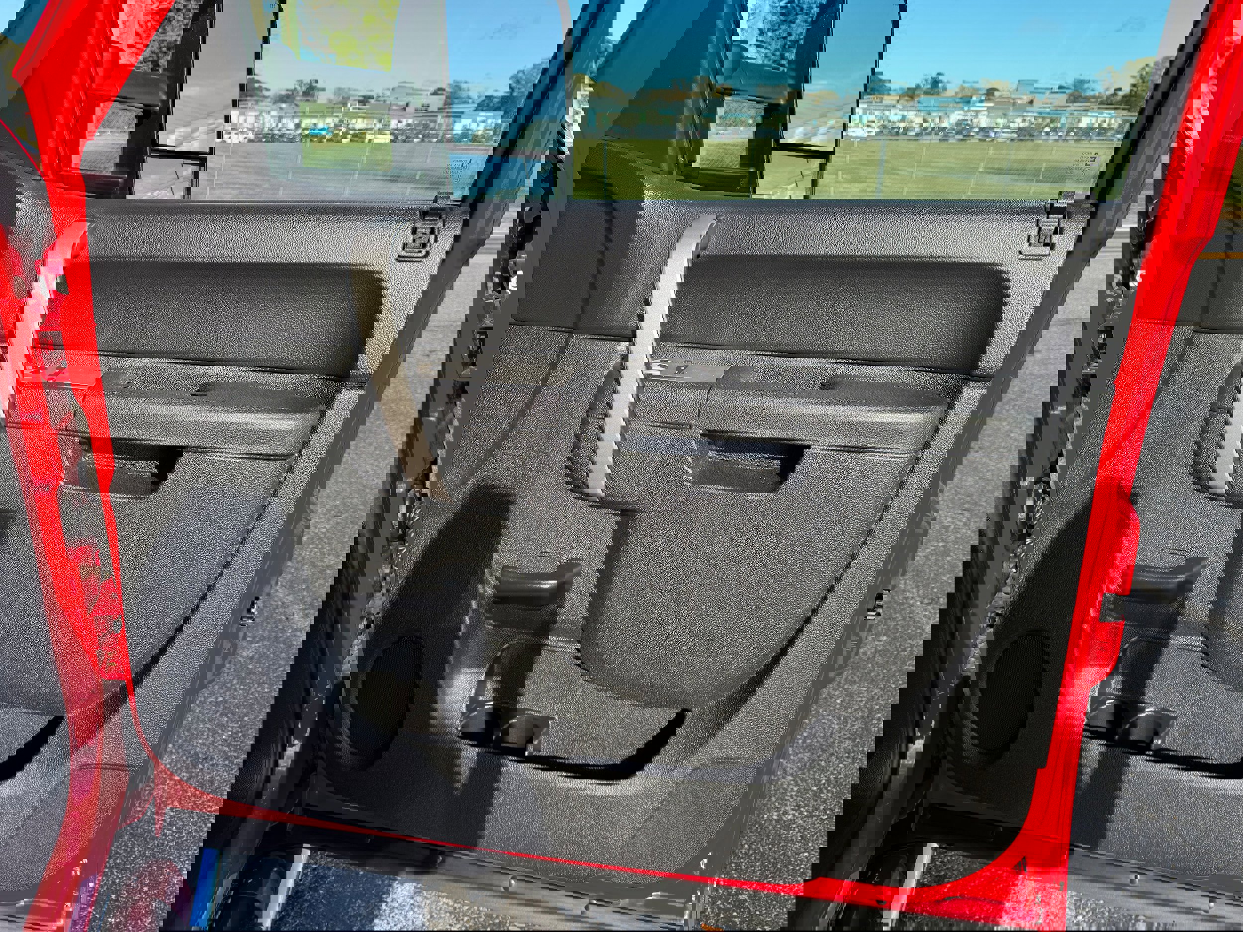 Used 2010 GMC Sierra 1500 SLE w/ Power Pack Plus image 25