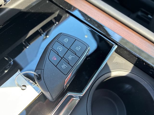 New 2026 GMC Yukon Denali w/ Denali Reserve Package AWD/4WD image 29