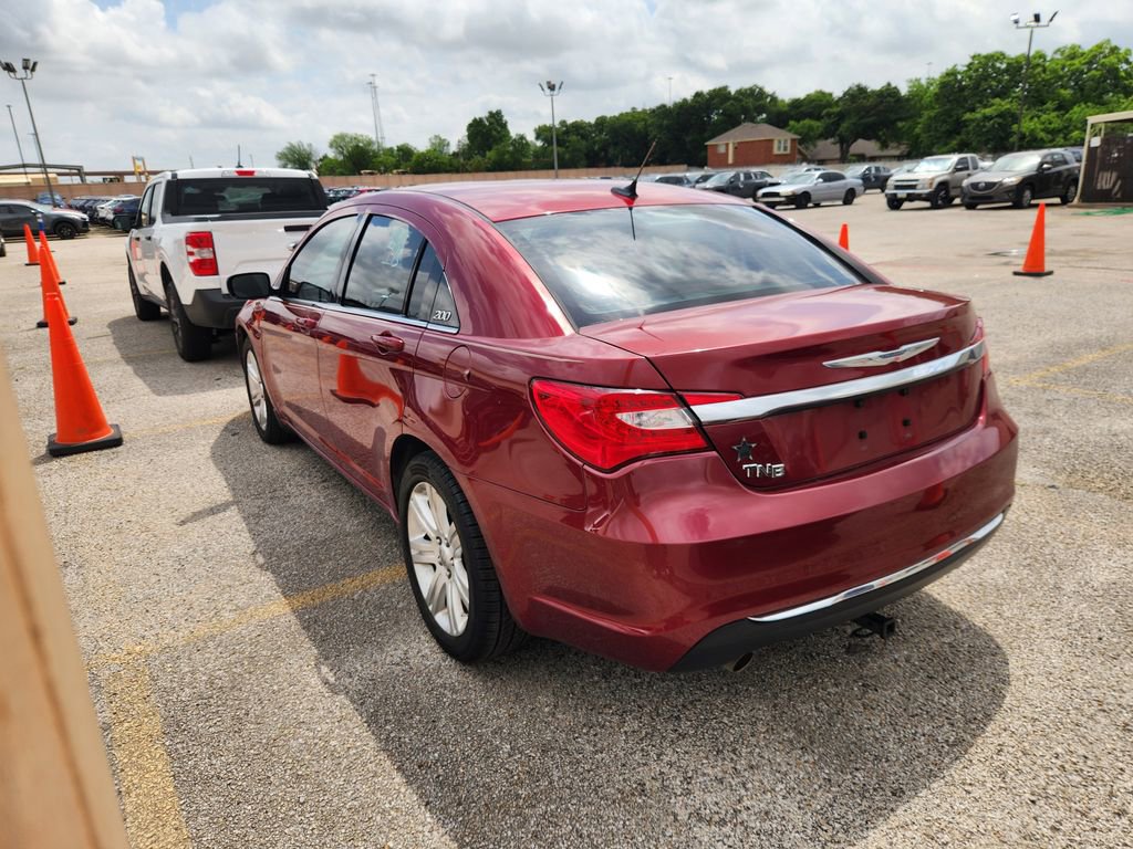 Used 2012 Chrysler 200 Touring w/ Cold Weather Group image 4