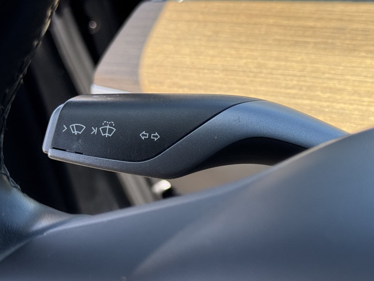 Used 2019 Tesla Model 3 Standard Range RWD image 31