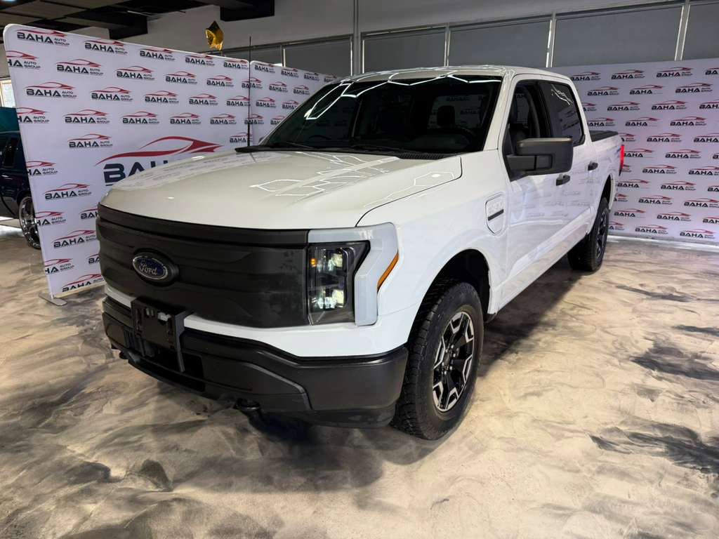 Used 2022 Ford F150 Lightning Pro image 2