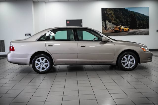 Used 2004 Toyota Avalon XL w/ Luxury Pkg FWD image 5