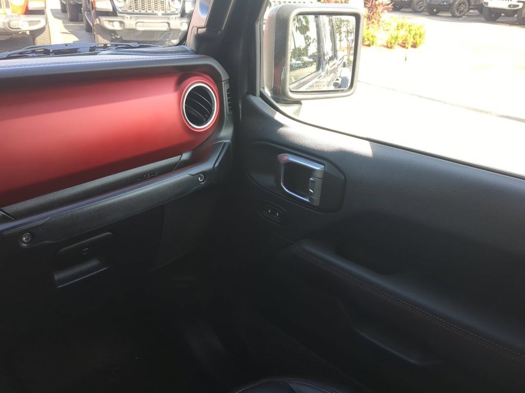 Used 2021 Jeep Gladiator Rubicon AWD/4WD image 19