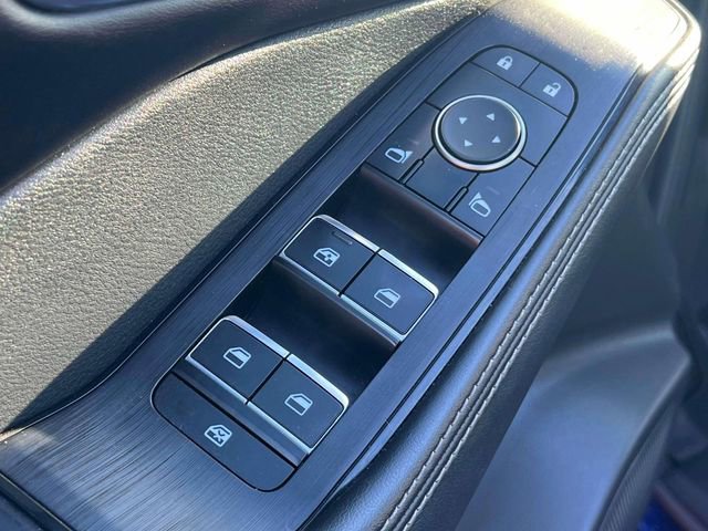 Used 2022 Nissan Rogue Platinum w/ Head-Up Display Package image 18