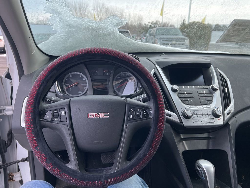 Used 2015 GMC Terrain SLE image 18