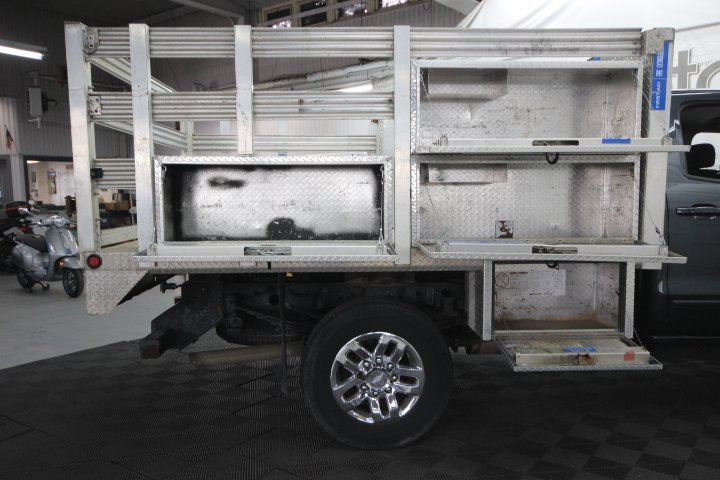 Used 2019 Chevrolet Silverado 3500 LT w/ LT Convenience Package image 8