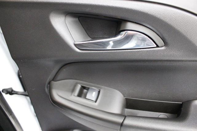 Used 2025 Chevrolet TrailBlazer LT w/ Driver Confidence Package image 47