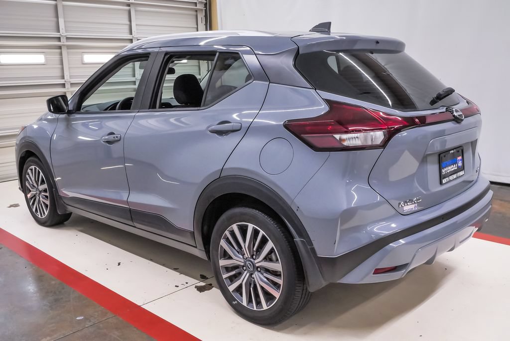 Used 2023 Nissan Kicks SV FWD image 8