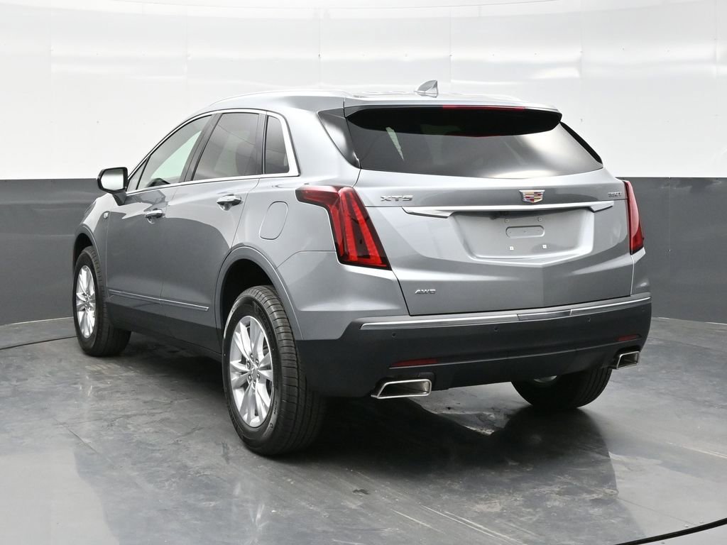 New 2026 Cadillac XT5 Luxury w/ LPO, Floor Liner Package AWD/4WD image 5