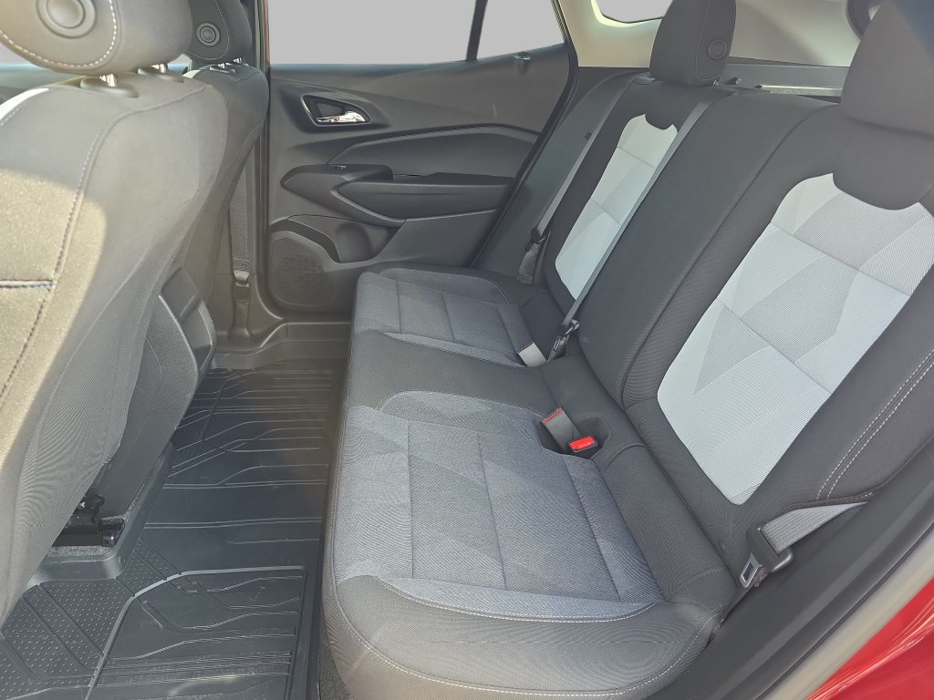 Used 2024 Chevrolet Trax LS w/ LS Convenience Package FWD image 14