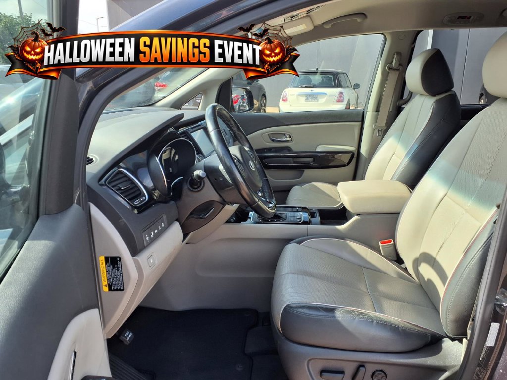 Used 2016 Kia Sedona SX FWD image 10