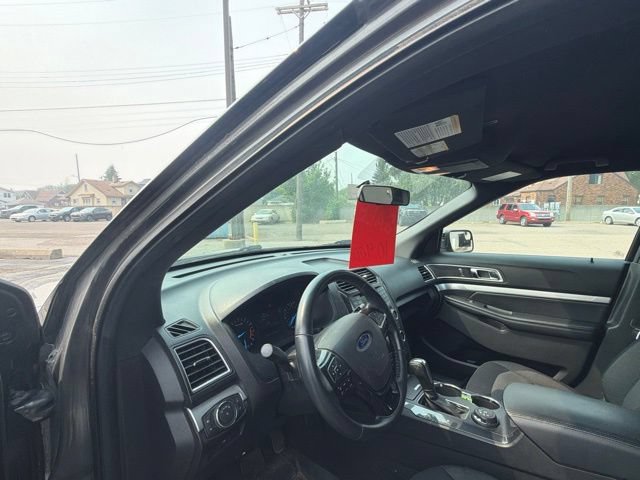 Used 2017 Ford Explorer XLT AWD/4WD image 20
