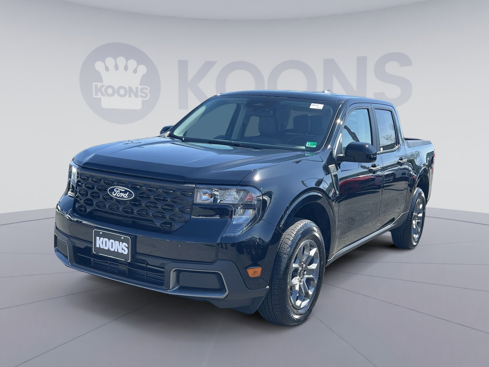 Certified 2025 Ford Maverick XLT w/ XLT Luxury Package image 1