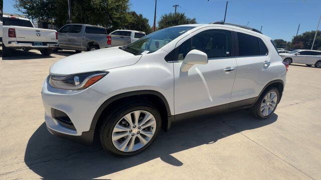 Used 2018 Chevrolet Trax Premier w/ LPO, Protection Package AWD/4WD image 4