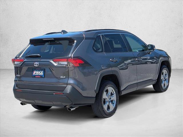 Used 2024 Toyota RAV4 XLE FWD image 5