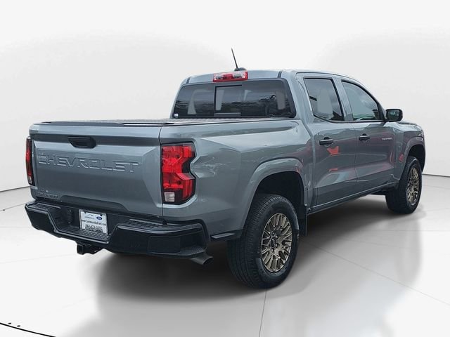 Used 2024 Chevrolet Colorado W/T image 3