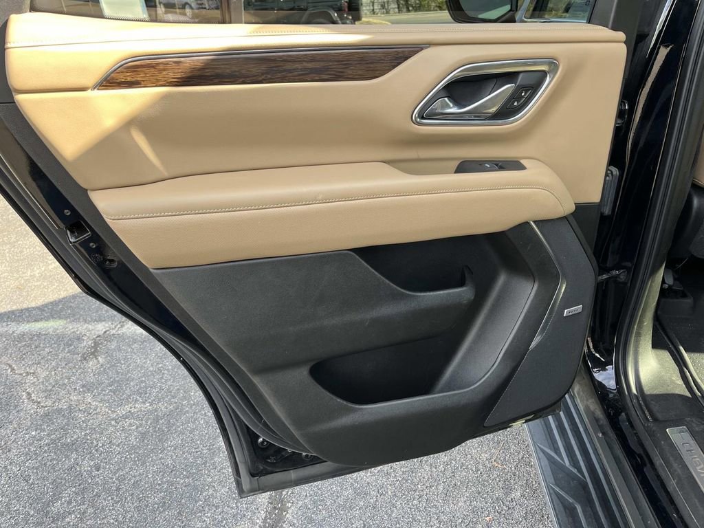 Used 2021 Chevrolet Tahoe Premier image 18