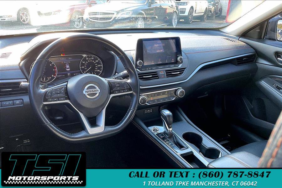 Used 2020 Nissan Altima 2.5 SR w/ Premium Package FWD image 5