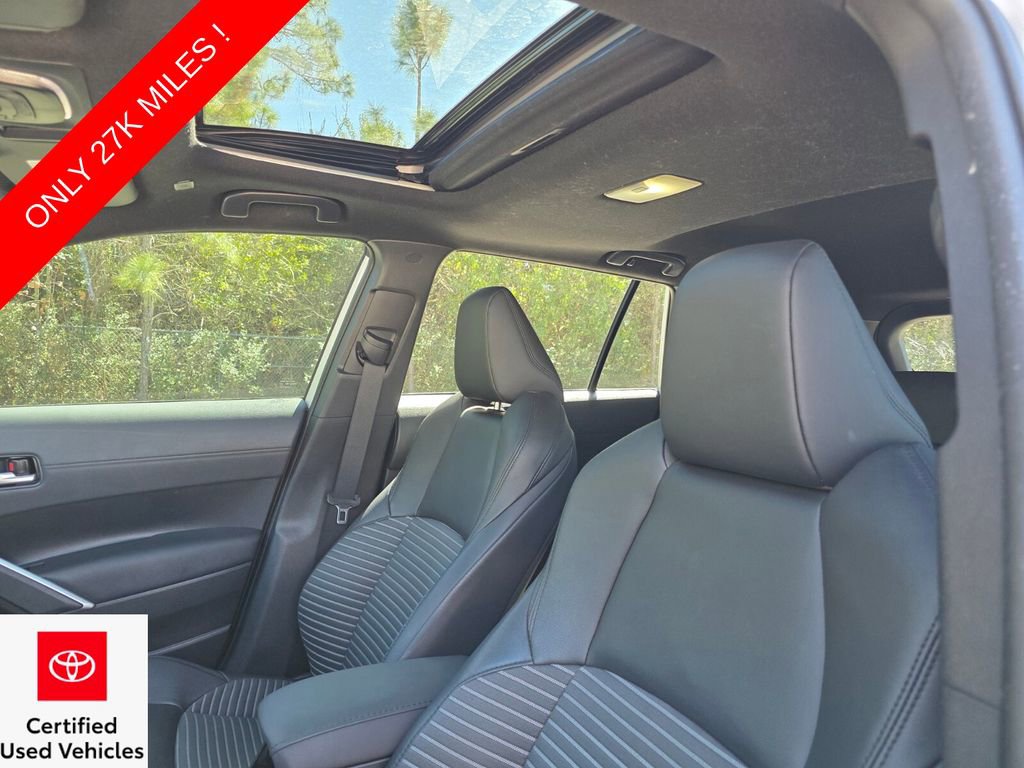 Used 2023 Toyota Corolla Cross XSE w/ Convenience Package image 24