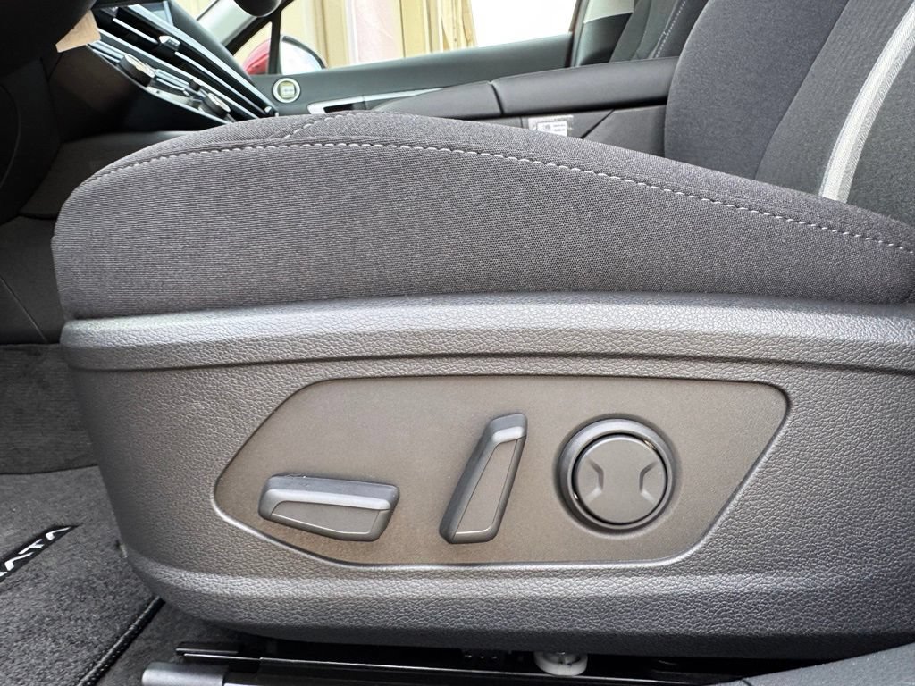 New 2026 Hyundai Sonata SEL FWD image 7