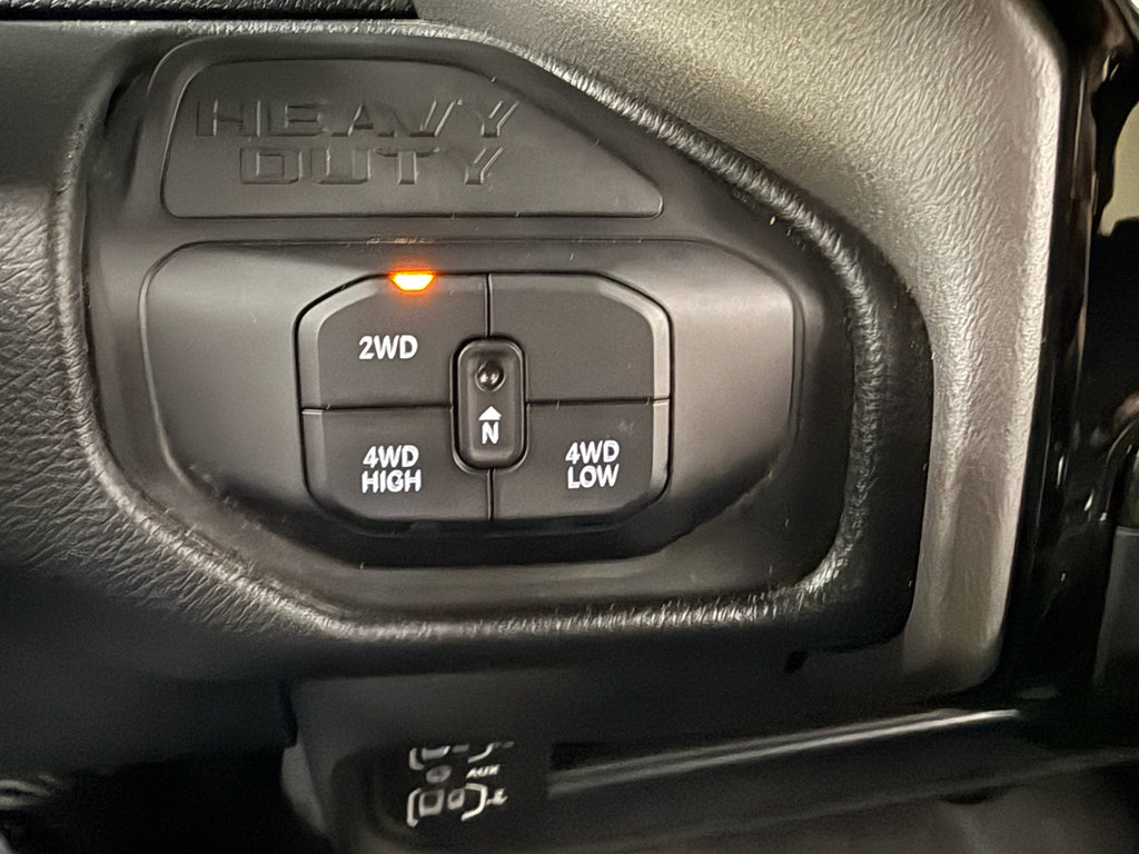 Used 2026 RAM 2500 Laramie AWD/4WD image 37