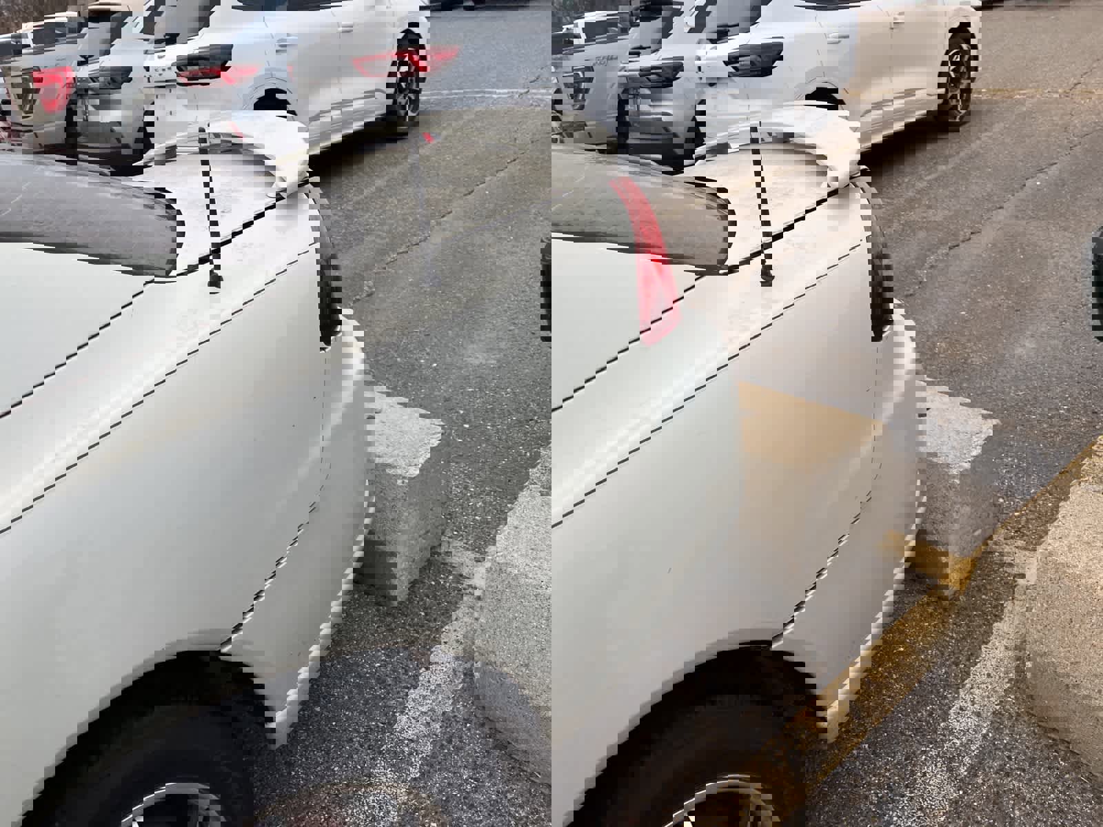 Used 2003 Dodge Stratus SE image 9