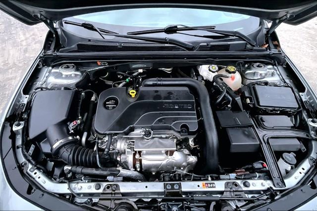 Used 2023 Chevrolet Malibu LT image 27