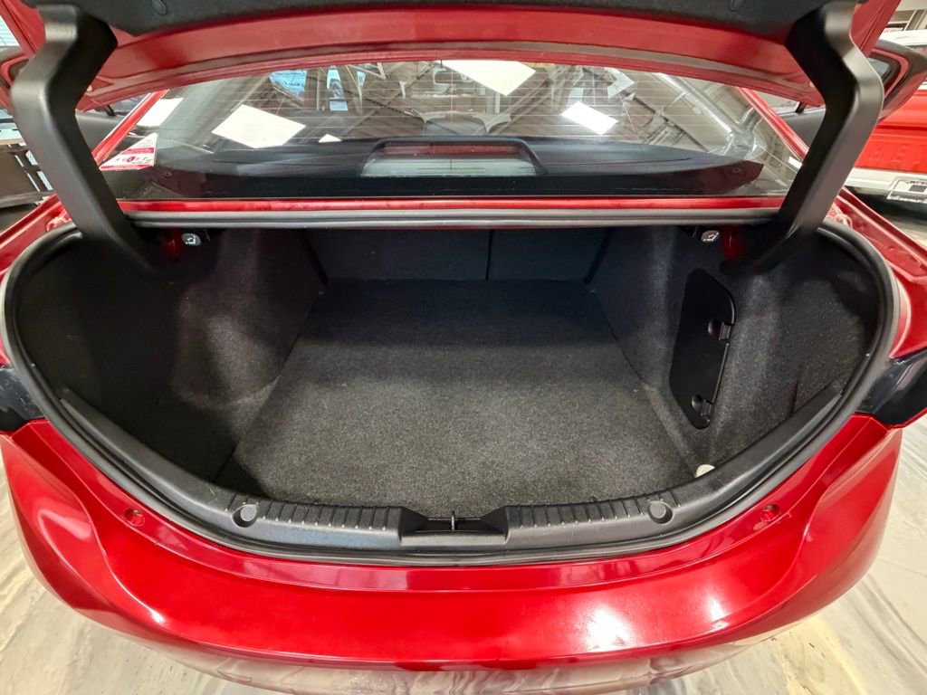 Used 2017 MAZDA MAZDA3 Touring image 44