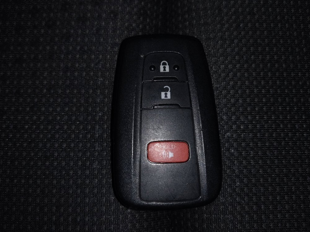 Used 2019 Toyota Prius LE AWD/4WD image 32
