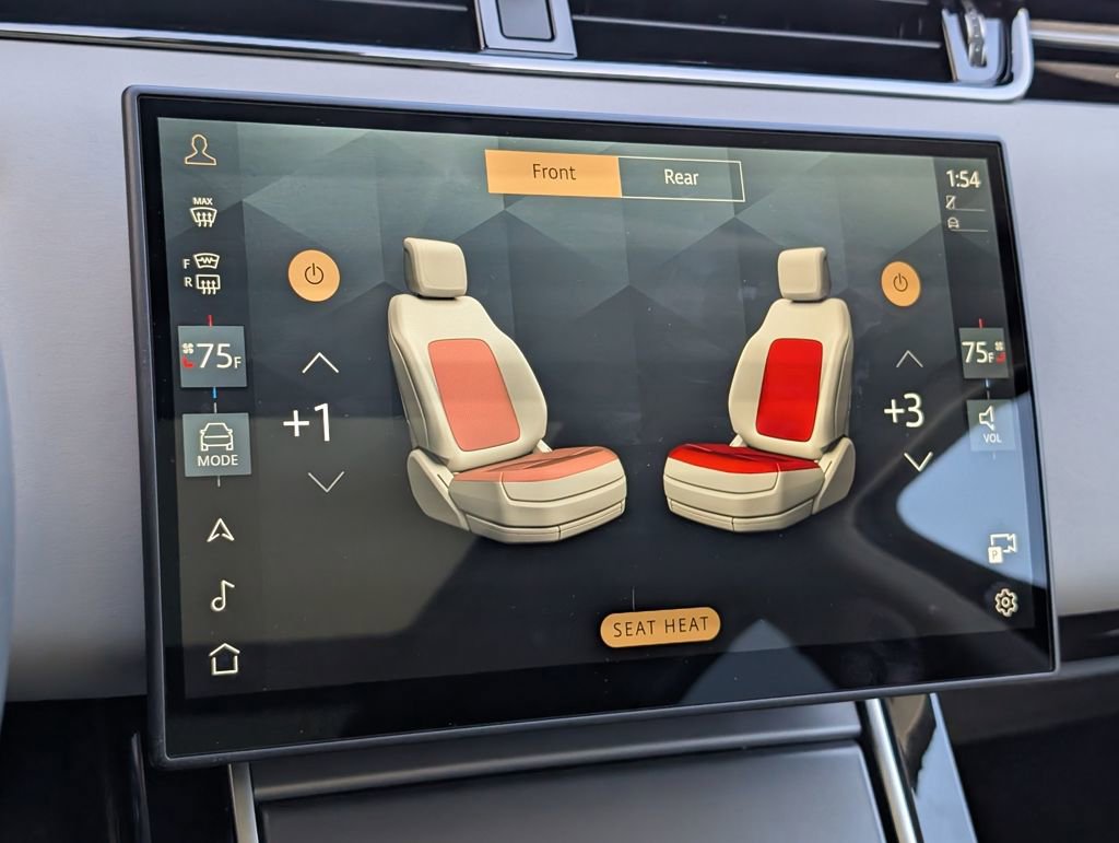 Certified 2025 Land Rover Range Rover Evoque Dynamic SE image 16