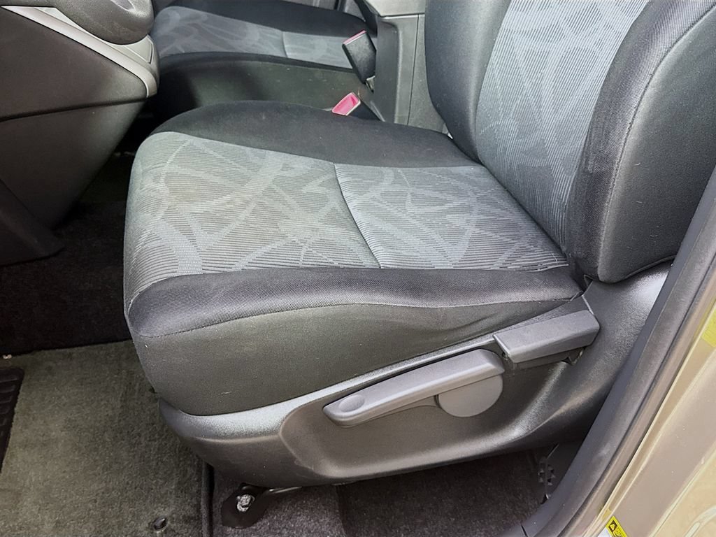 Used 2012 Scion xB FWD image 20