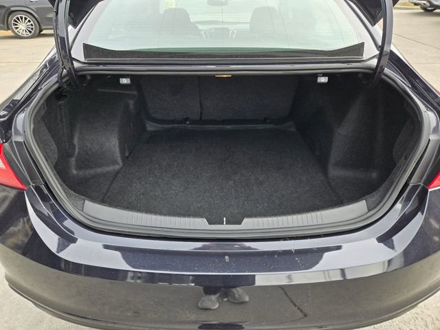 Used 2023 Chevrolet Malibu LT image 8