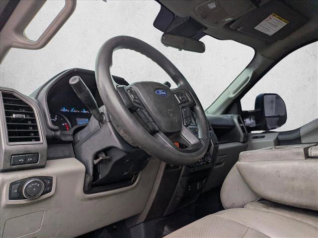 Used 2022 Ford F350 XL w/ Power Equipment Group image 9