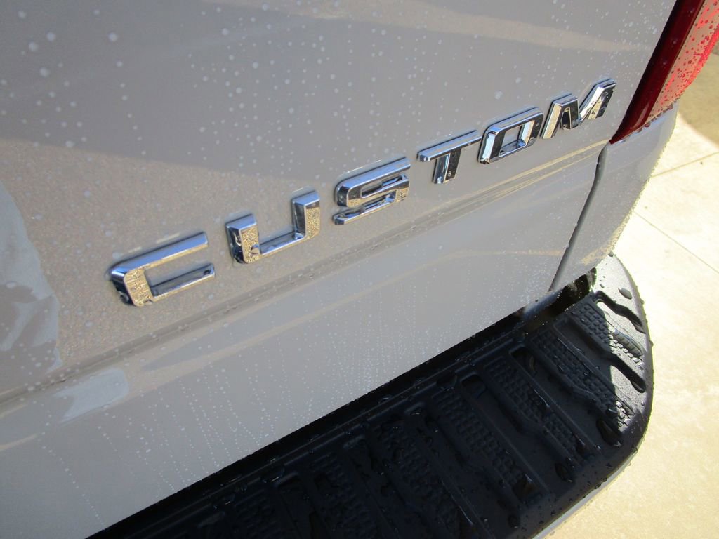 New 2026 Chevrolet Silverado 1500 Custom image 13