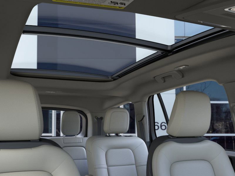 New 2025 Lincoln Aviator AWD w/ Jet Appearance Package image 22