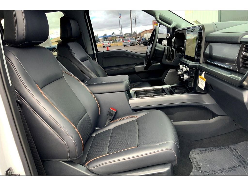 Used 2025 Ford F350 Lariat AWD/4WD image 8