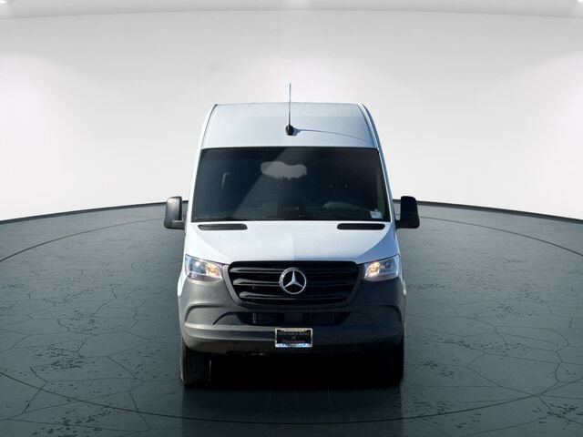 New 2025 Mercedes-Benz Sprinter 2500 image 9