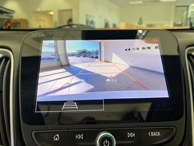 Used 2024 Chevrolet Malibu LT image 23